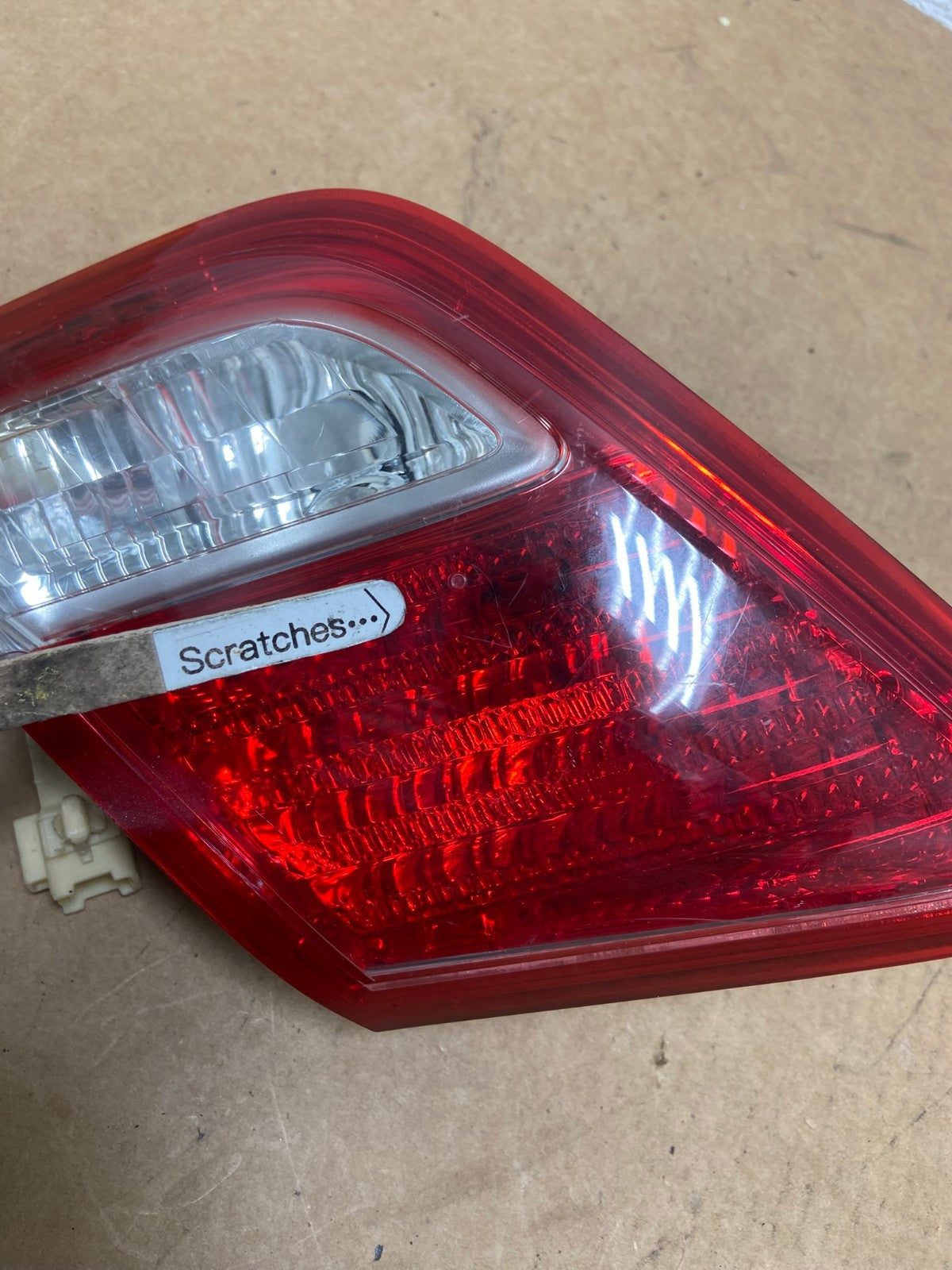2007 2008 2009 Toyota Camry Left Driver Tail Light Trunk Lid Inner AE3011 LK3