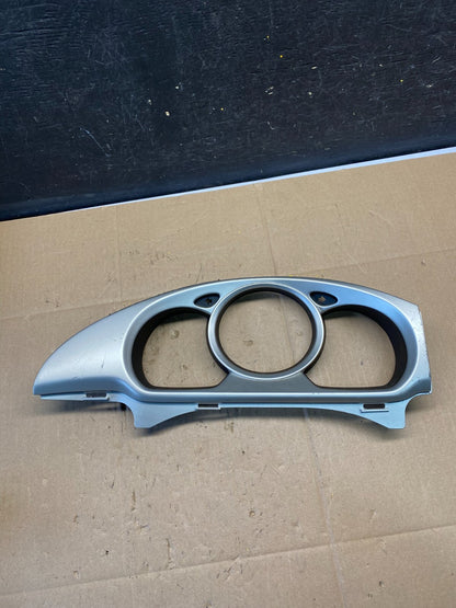 2004 to 2007 Toyota Highlander Speedometer Gauge Cluster Bezel Trim L8940 DG0
