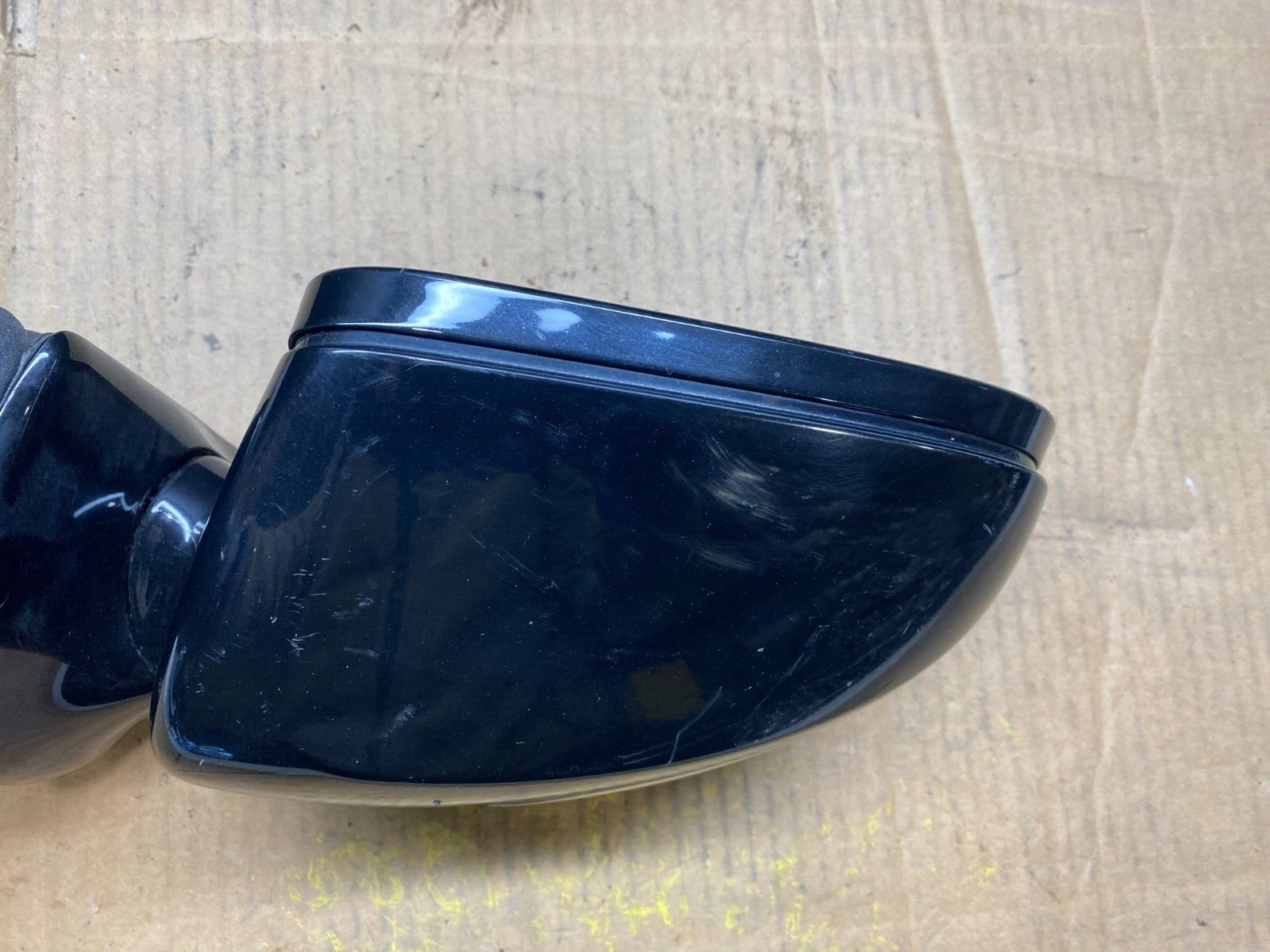 2007-2009 Mercedes E-Class Left Driver Side Door Mirror Turn Signal D23802