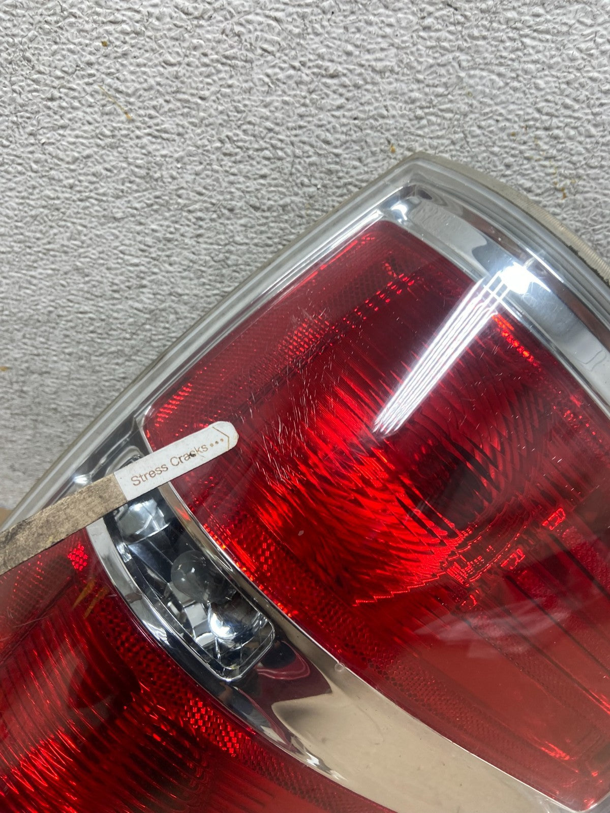 2009 to 2014 Ford F150 F-150 Right Passenger RH Side Tail Light AI9553 LK4