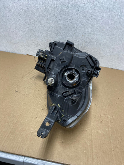 2015 to 2019 Nissan Versa Headlight Left Driver Lh Side AG2156 LK10