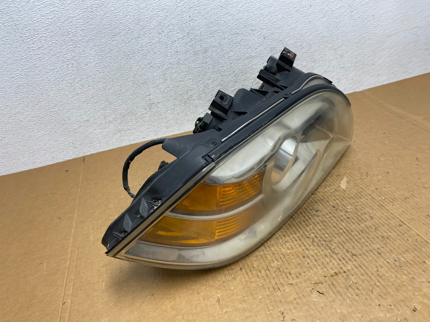 2004 2005 2006 Acura MDX Right Passenger RH Headlight Halogen AE1444 DW2