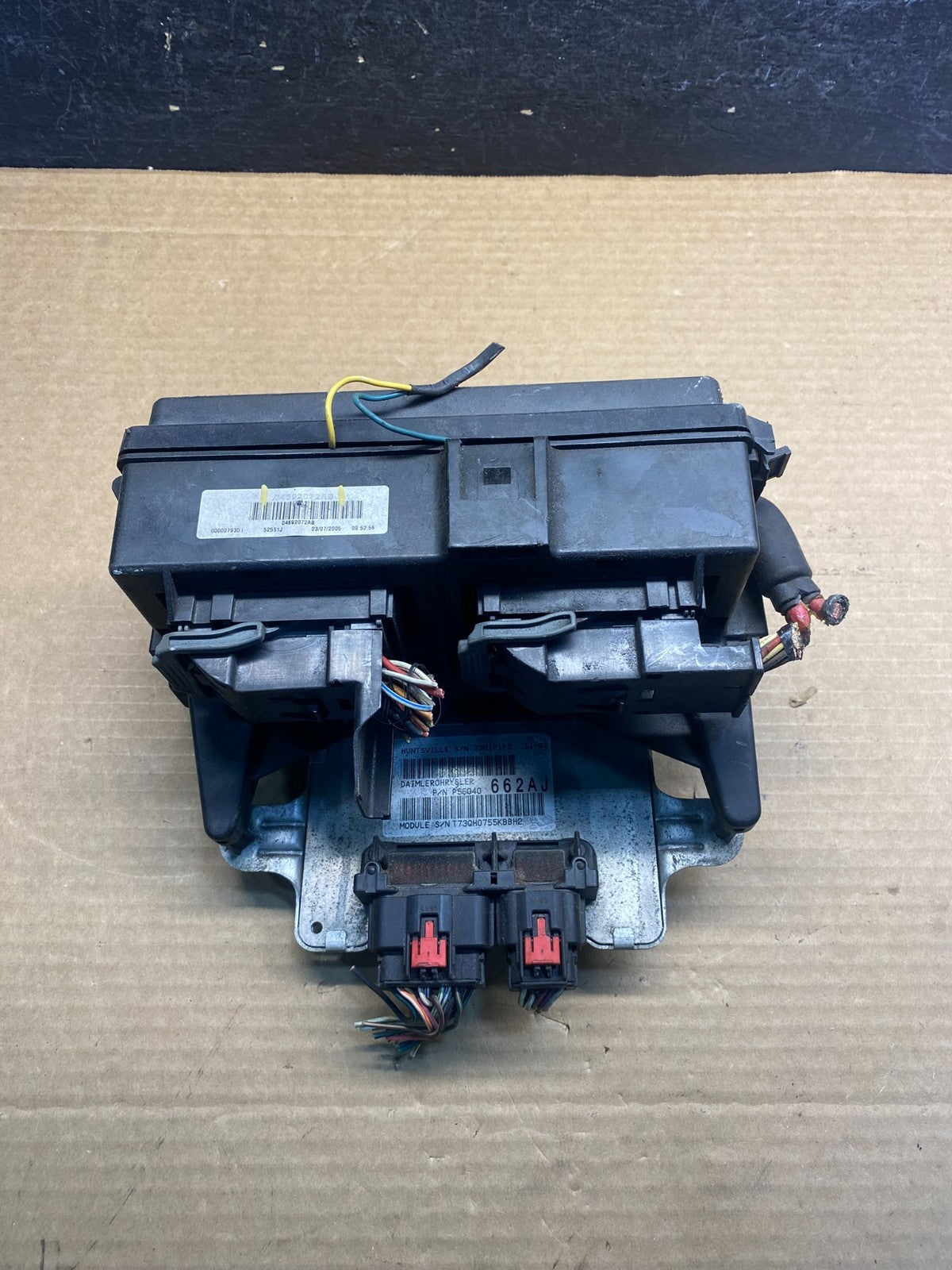 2005 Jeep Grand Cherokee Integrated Power Fuse Box Relay AF4139 DW0