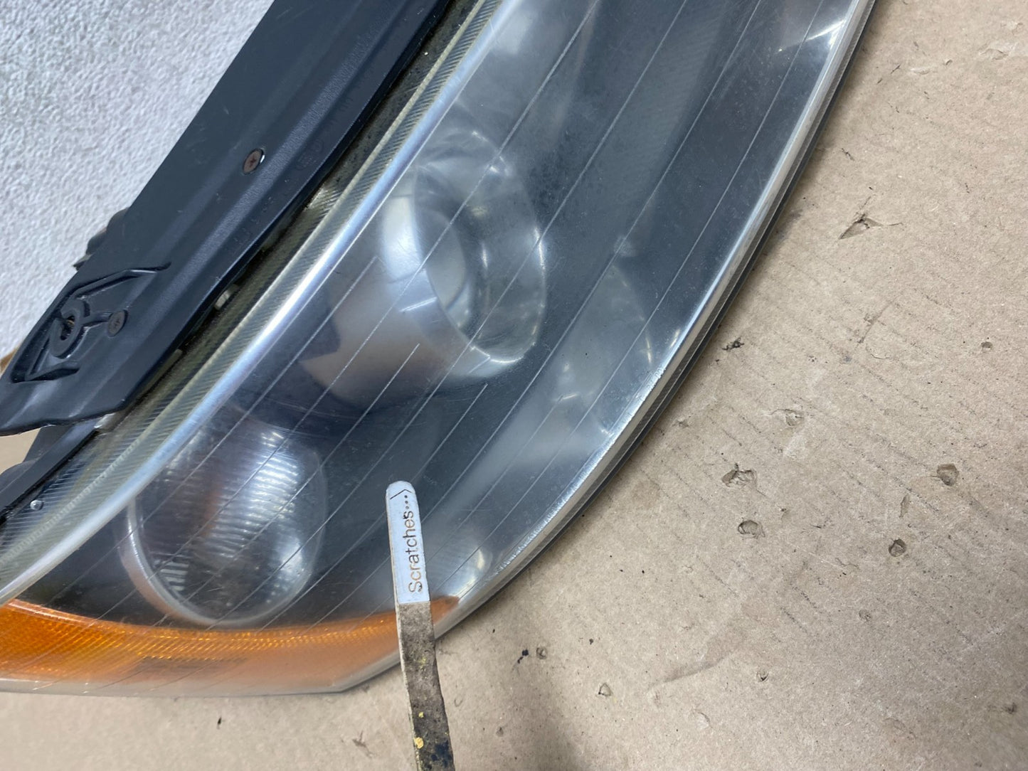 2006-2008 Hyundai Sonata Right Passenger Rh Side Headlight Halogen AG6890 DW3