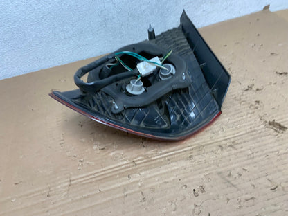 2000 2001 2002 Toyota Avalon Left Driver Side Tail Light AD4395 LK3