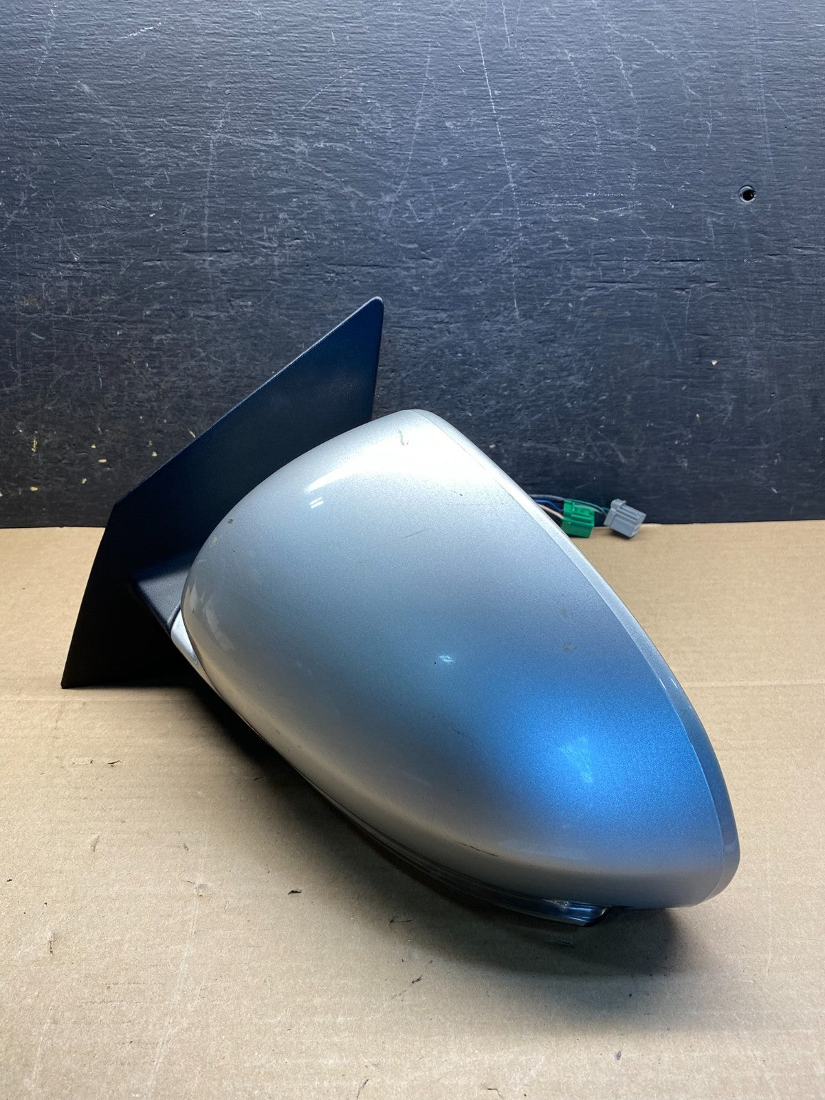 2008-2012 Buick Enclave Left Driver Door Turn Signal Mirror AH9752 DG2
