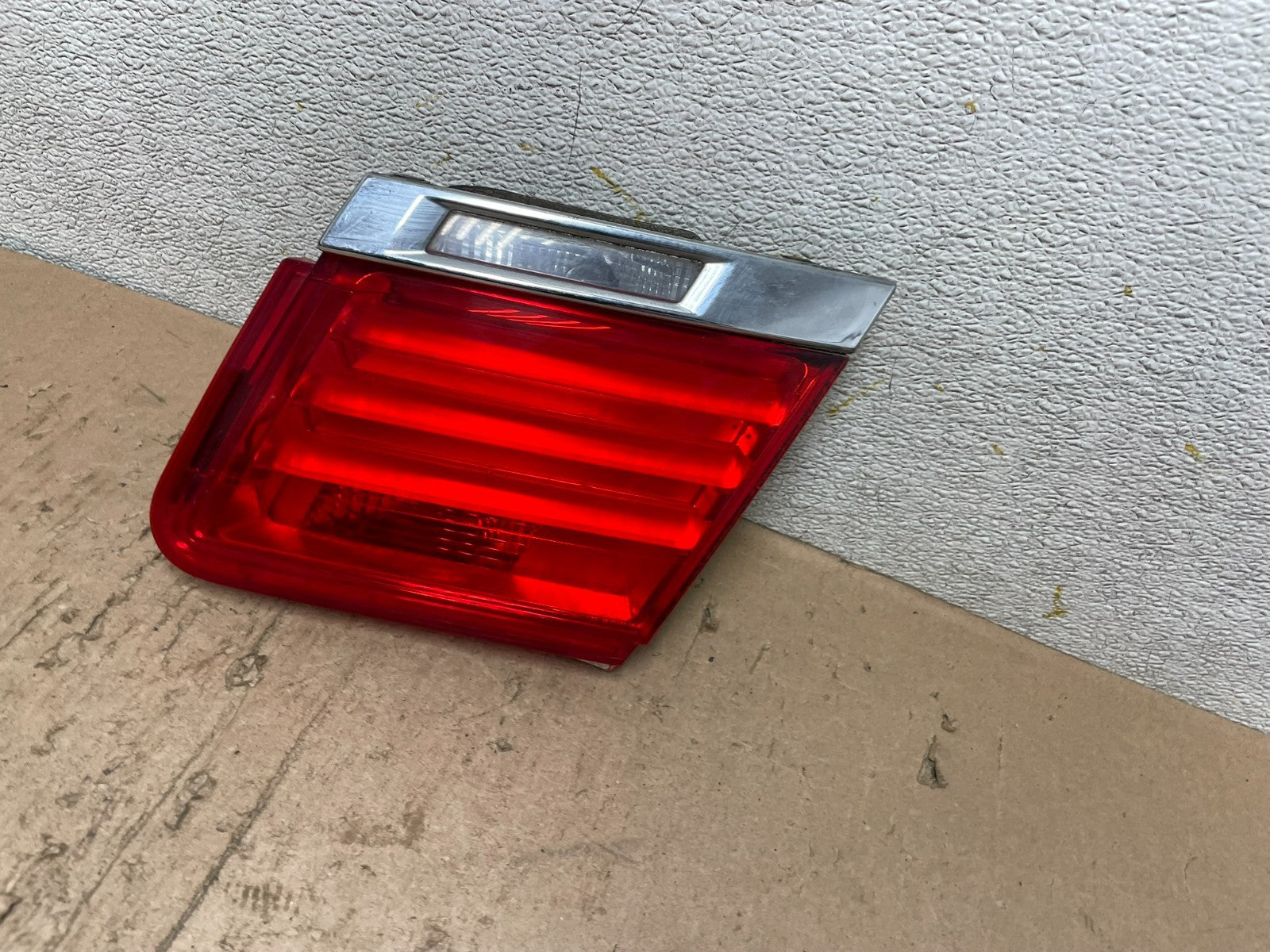 2009 - 2012 Bmw 7-Series F01 F02 750i Right Passenger Inner Tail Light Q5136 DW1