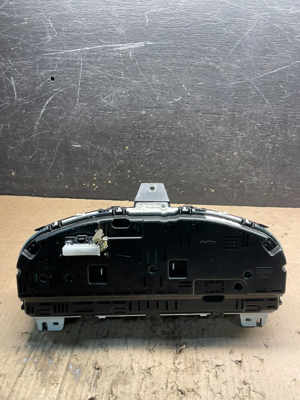2010 Lincoln MKZ Speedometer Cluster Gauge OEM U1339 DG7