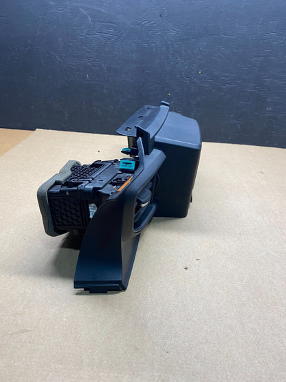 2020 to 2023 Ford  Explorer Console Radio Display Screen Air Vents G4101 DG1 Oem1