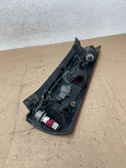 1997 1998 1999 2000 2001 Honda Crv Cr-v Left Driver Lh Tail Light AG5423 LK7
