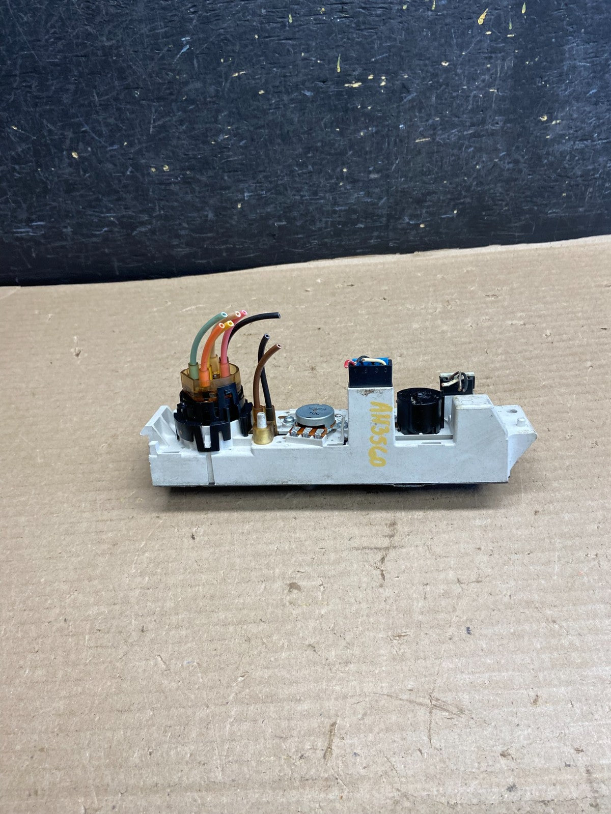 2001 - 2007 GMC Chevrolet Express 1500 Climate Control A/C AH3560 DG3
