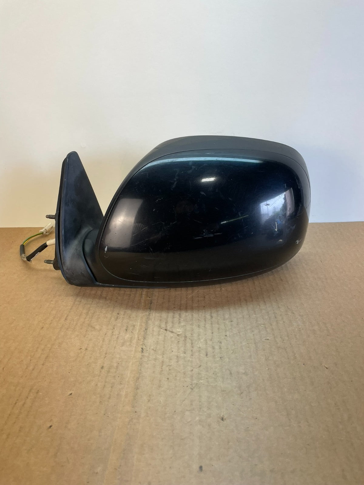 2000 to 2006 Toyota Tundra Left Driver LH Side Door View Mirror AF5488 DW0