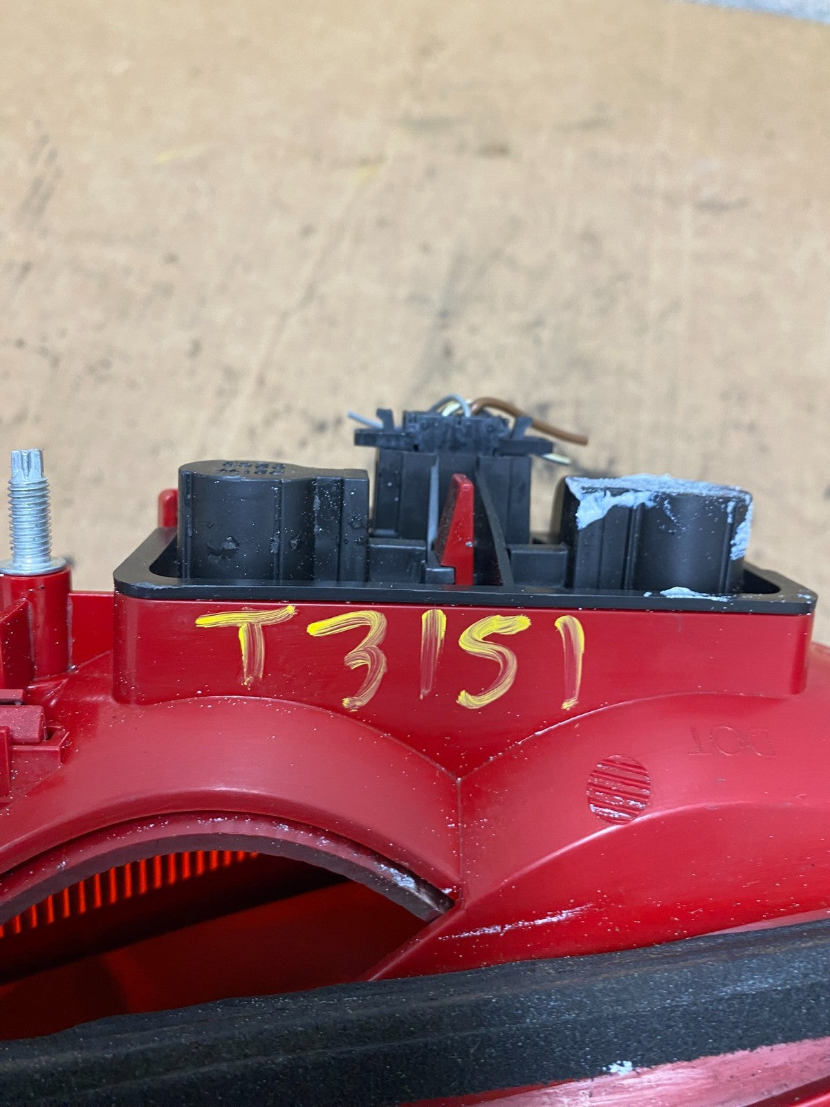 2009 to 2012 Audi A4 Sedan Right Passenger Rh Inner Tail Light T3151 DW6