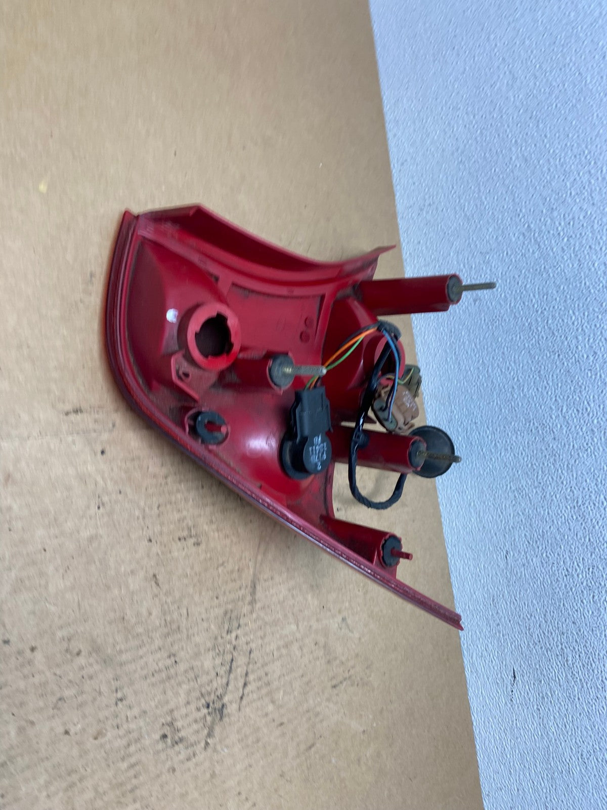 2000 to 2004 Ford Focus Right Passenger RH Side Tail Light OEM AC2876 LK6