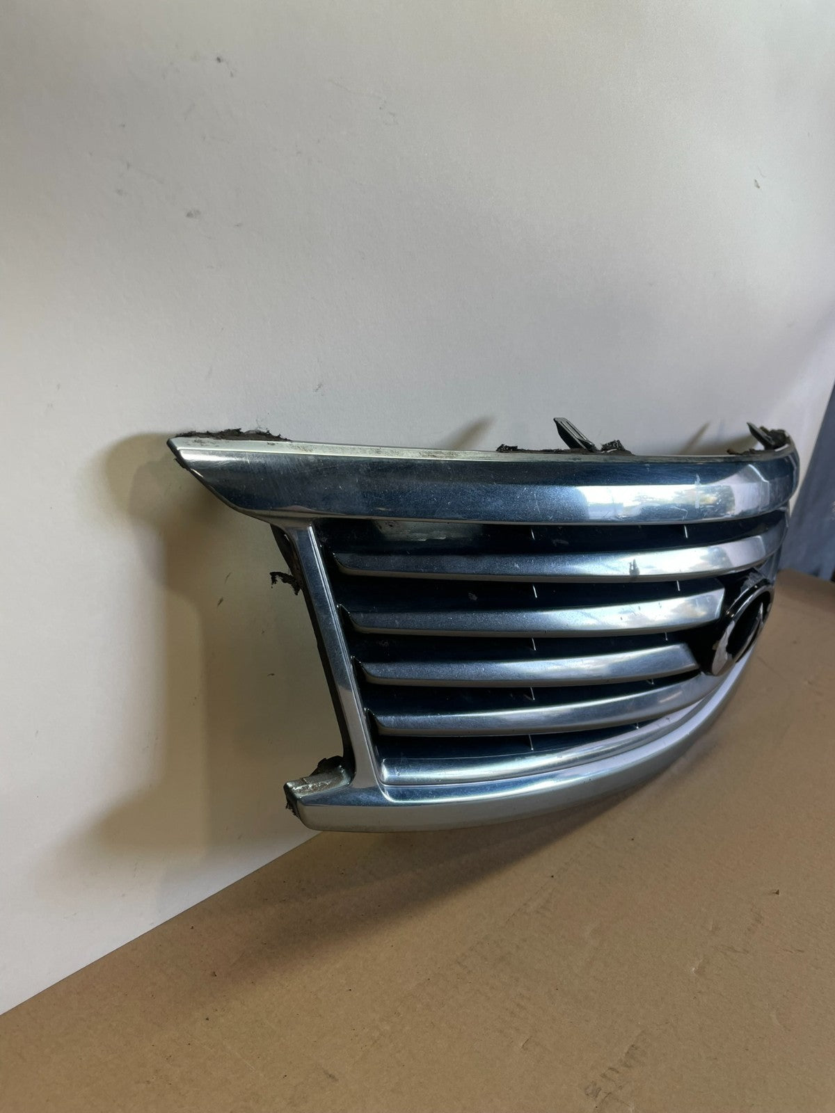 2010 to 2013 Infiniti G37 Front Upper Grill Grille AI4256 DG2