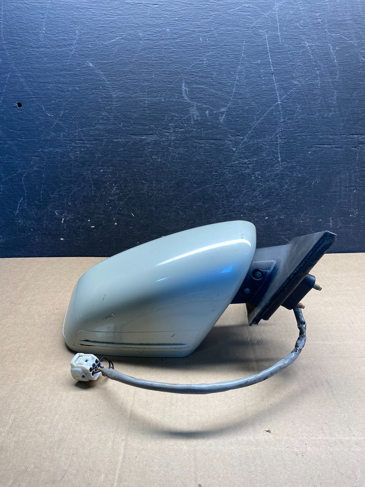 2004-2012 Mitsubishi Galant Right passenger RH View Door Mirror AG1916 MS3