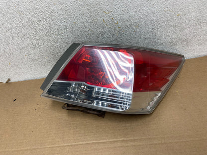2008 to 2012 Honda Accord Sedan Tail light Right Passenger RH Side AH3113 DW0