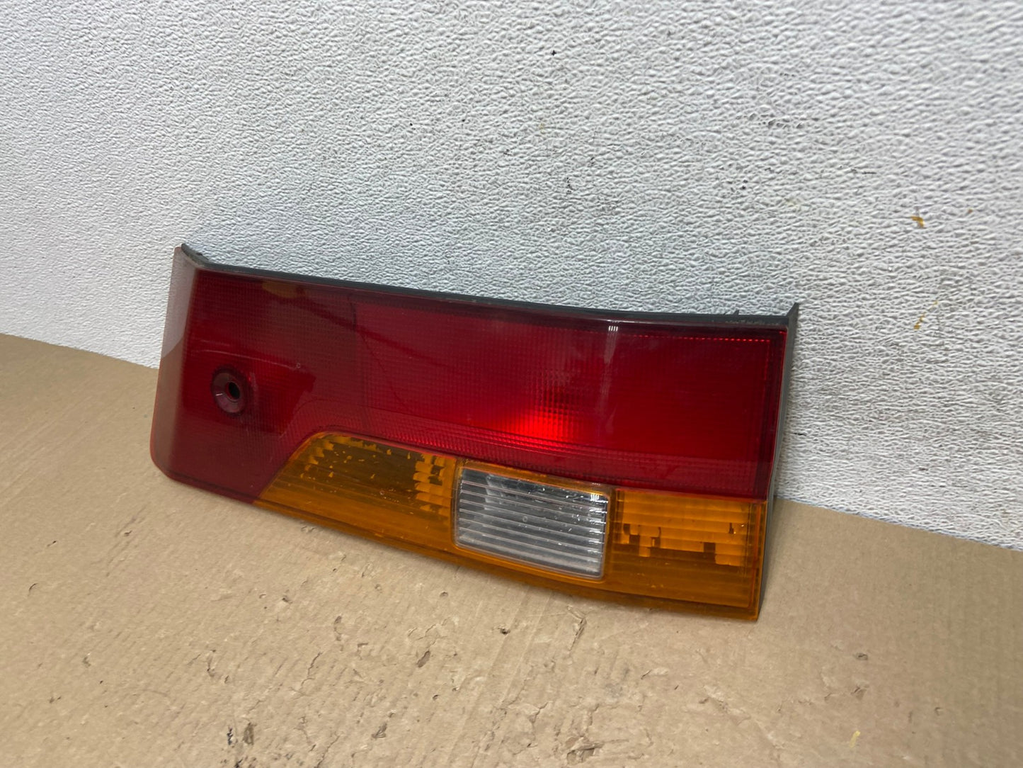 2002-2004 Honda Odyssey Right Passenger RH Side Tail Light Inner AF2884 LK1