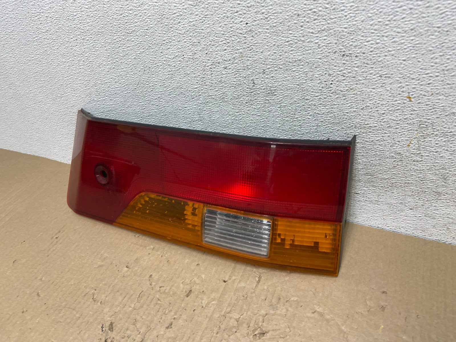 2002-2004 Honda Odyssey Right Passenger RH Side Tail Light Inner AF2884 LK1
