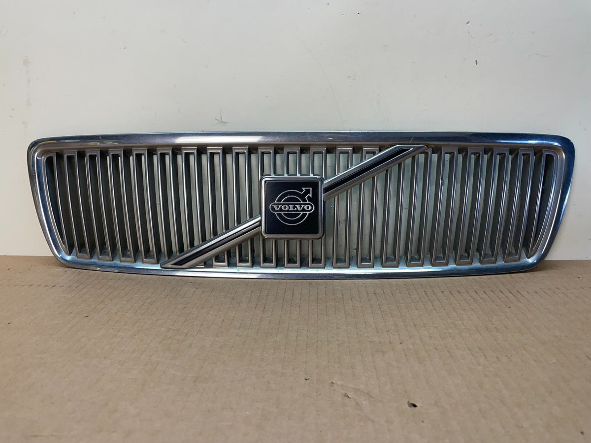 1998 1999 2000 Volvo S70 C70 V70 Front Upper Grill Grille aj1039 DG0