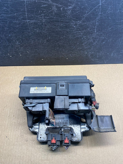 2006 Jeep Grand Cherokee Integrated Power Fuse Box 04692085AB AG7053 DG0