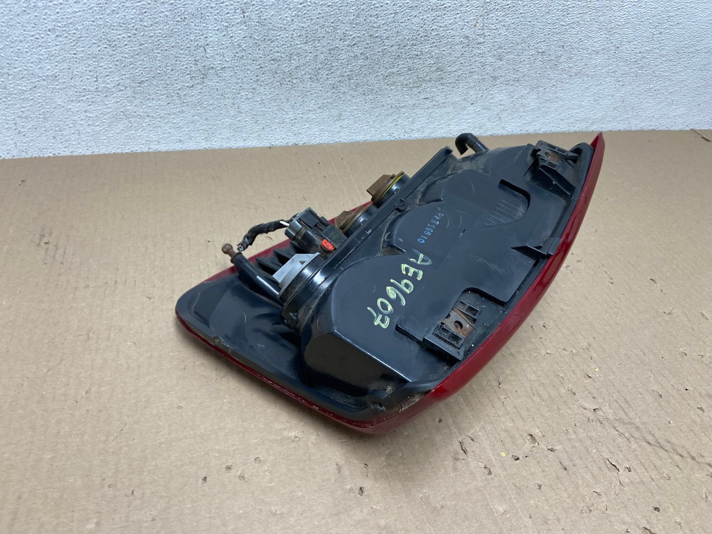 1999 - 2004 Jeep Grand Cherokee WJ Left Driver Lh Tail Light AE9607 LK7
