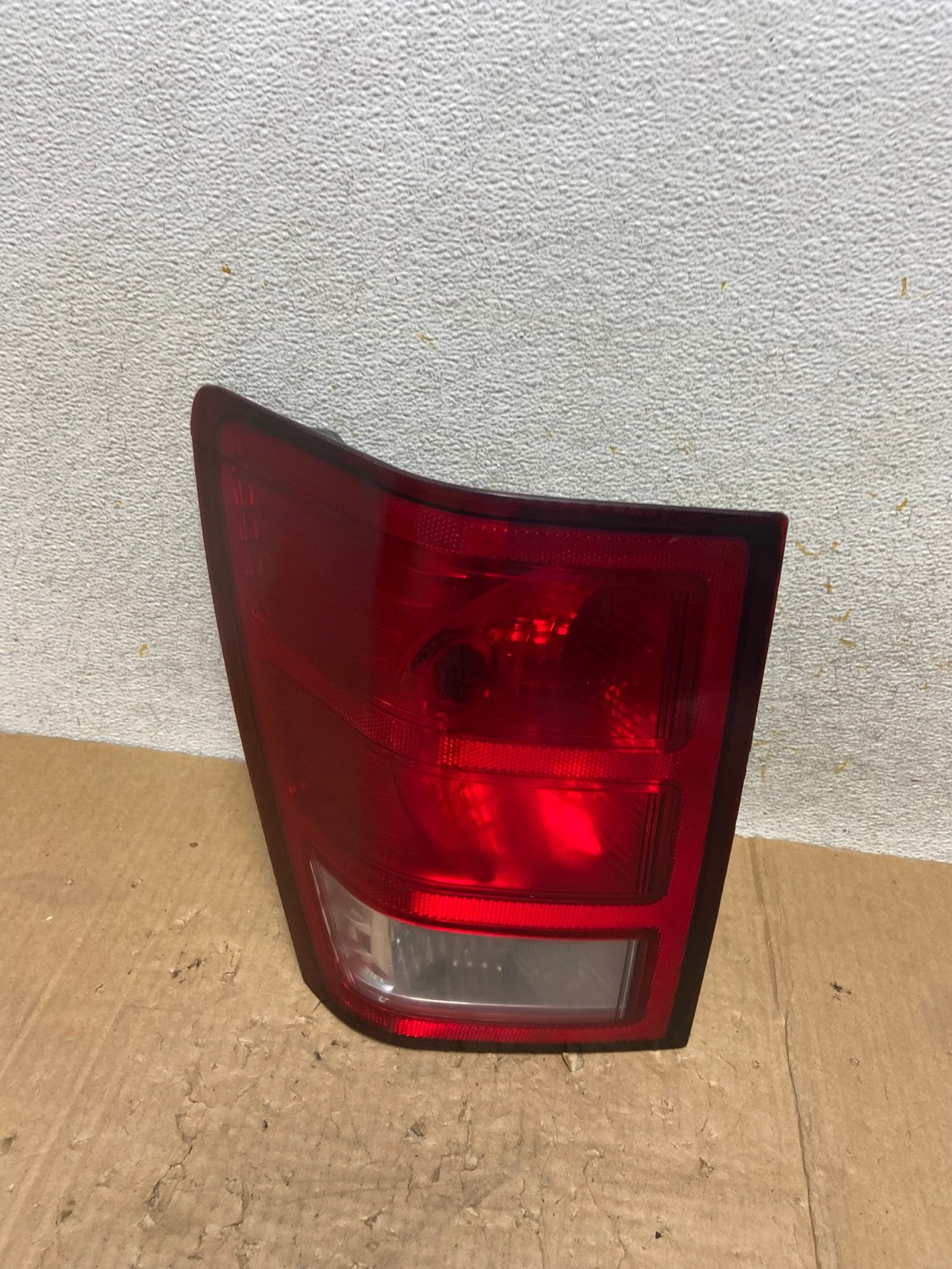 2007 to 2010 Jeep Grand Cherokee Left Driver Lh Tail Light AI5626 LK0