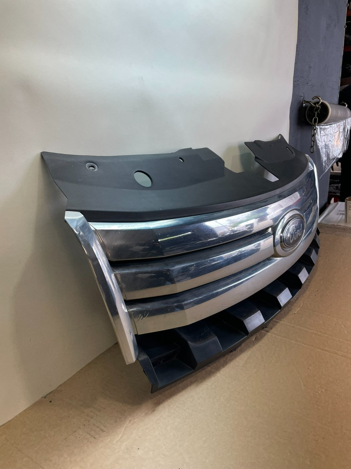 2008 to 2009 Ford Taurus Front Upper Grill Grille Chrome AG0890 DG2
