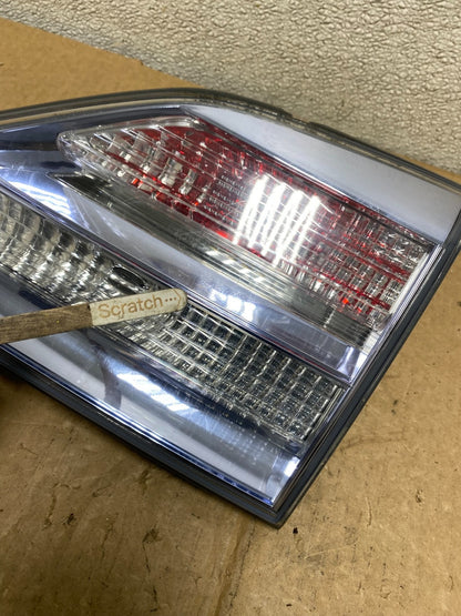 2010 - 2012 Lexus RX450H Hybrid Right Passenger RH Inner Tail Light OEM v1217 DG4