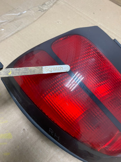 1998 - 1999 Ford Taurus Wagon Right Passenger RH Side Tail Light U0800 DW3