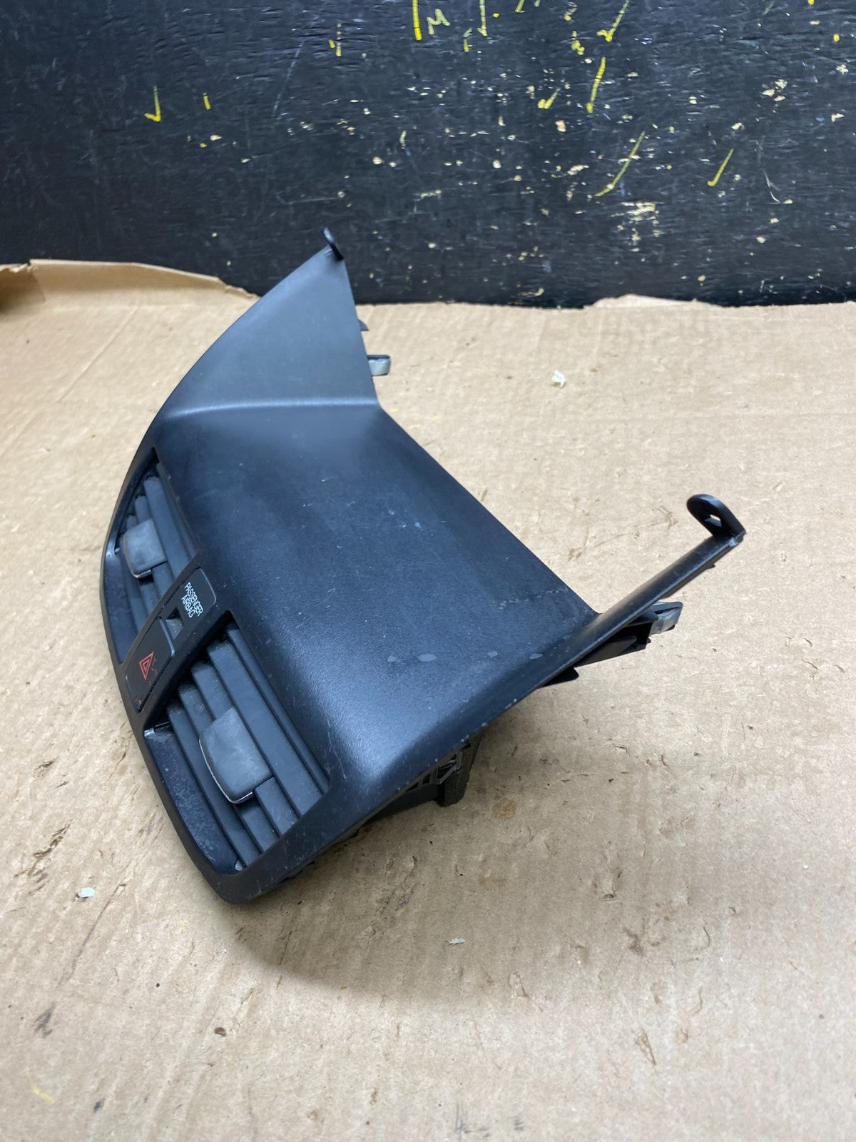 2007 2008 2009 Acura Mdx Center Console Upper Air Vent Hazard Trim OEM Z1747 DG3