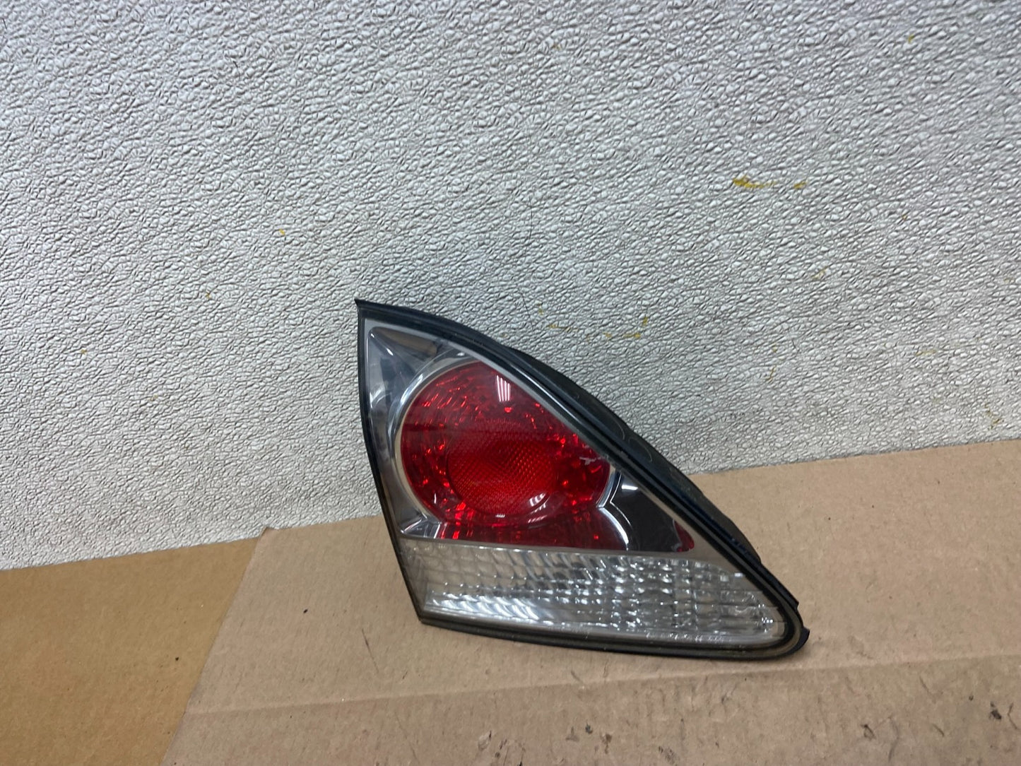 2000-2003 Lexus Rx300 Left Driver Lh Side Rear Inner Tail Light Oem Z3764 DW1