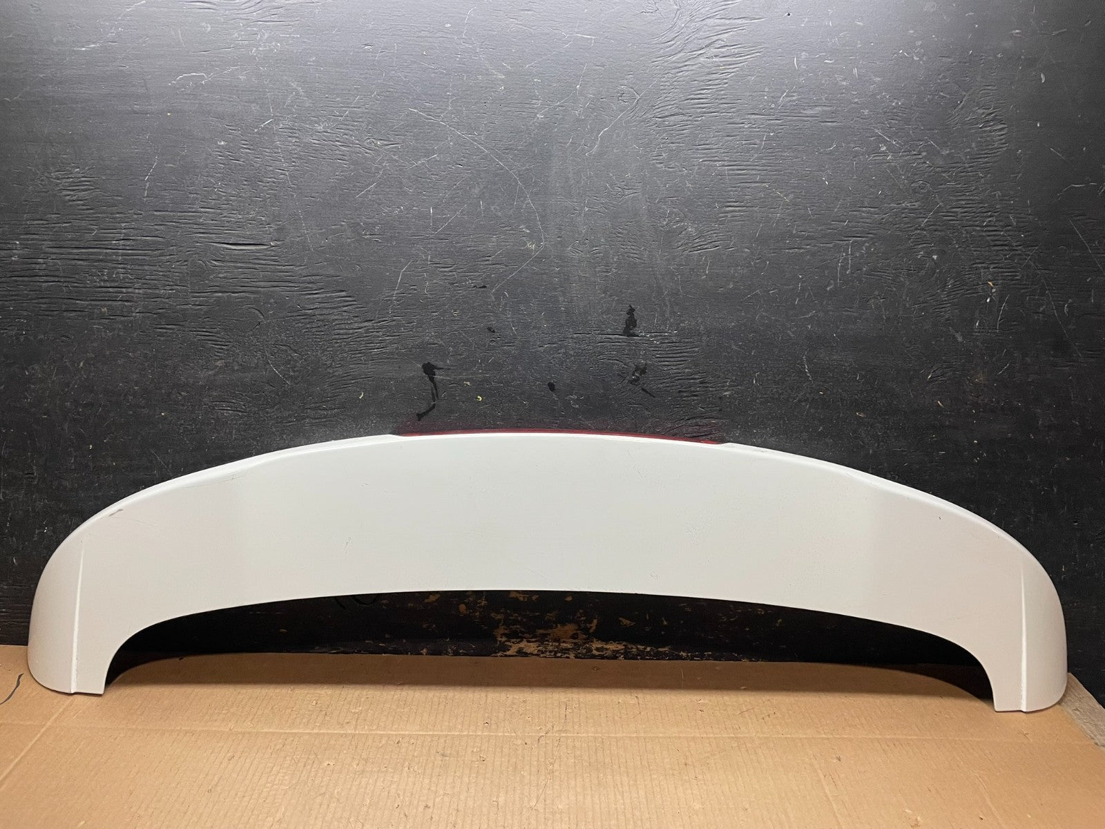 2015 to 2020 Kia Sedona Rear Trunk Spoiler Wing Oem Y1767 DG0