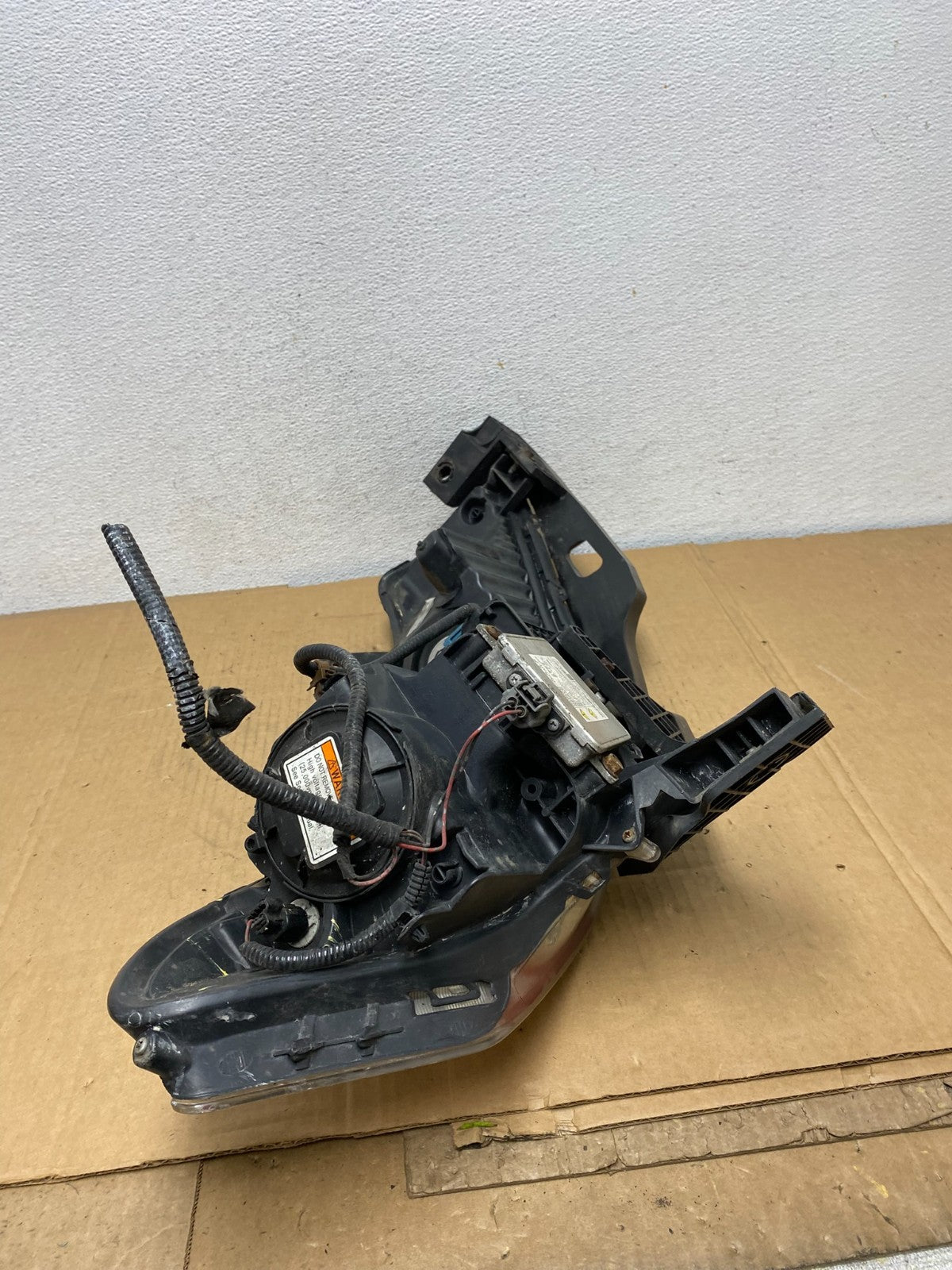 2009 to 2011 Acura TL Headlight Left Driver LH Side Xenon HID TYC AD0794 DW11