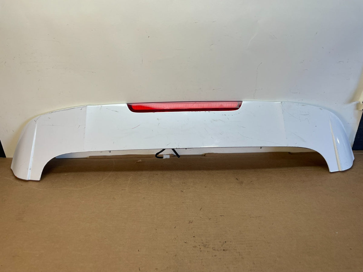 2016 to 2020 Kia Sorento Rear Spoiler Wing Brake Light AG0938 DG0