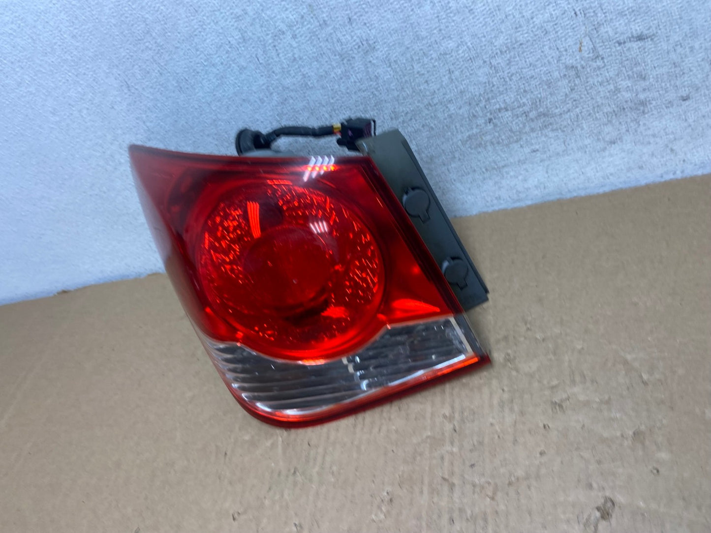 2011 2012 2013 2014 Chevrolet Cruze Left Driver LH Side Tail Light AF7394 LK1