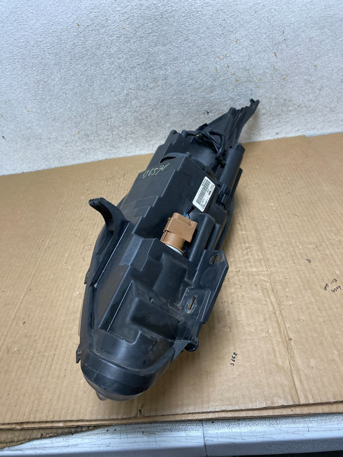 2011 2012 2013 Ford Fiesta Left Driver LH Halogen Headlight AI6570 DW5