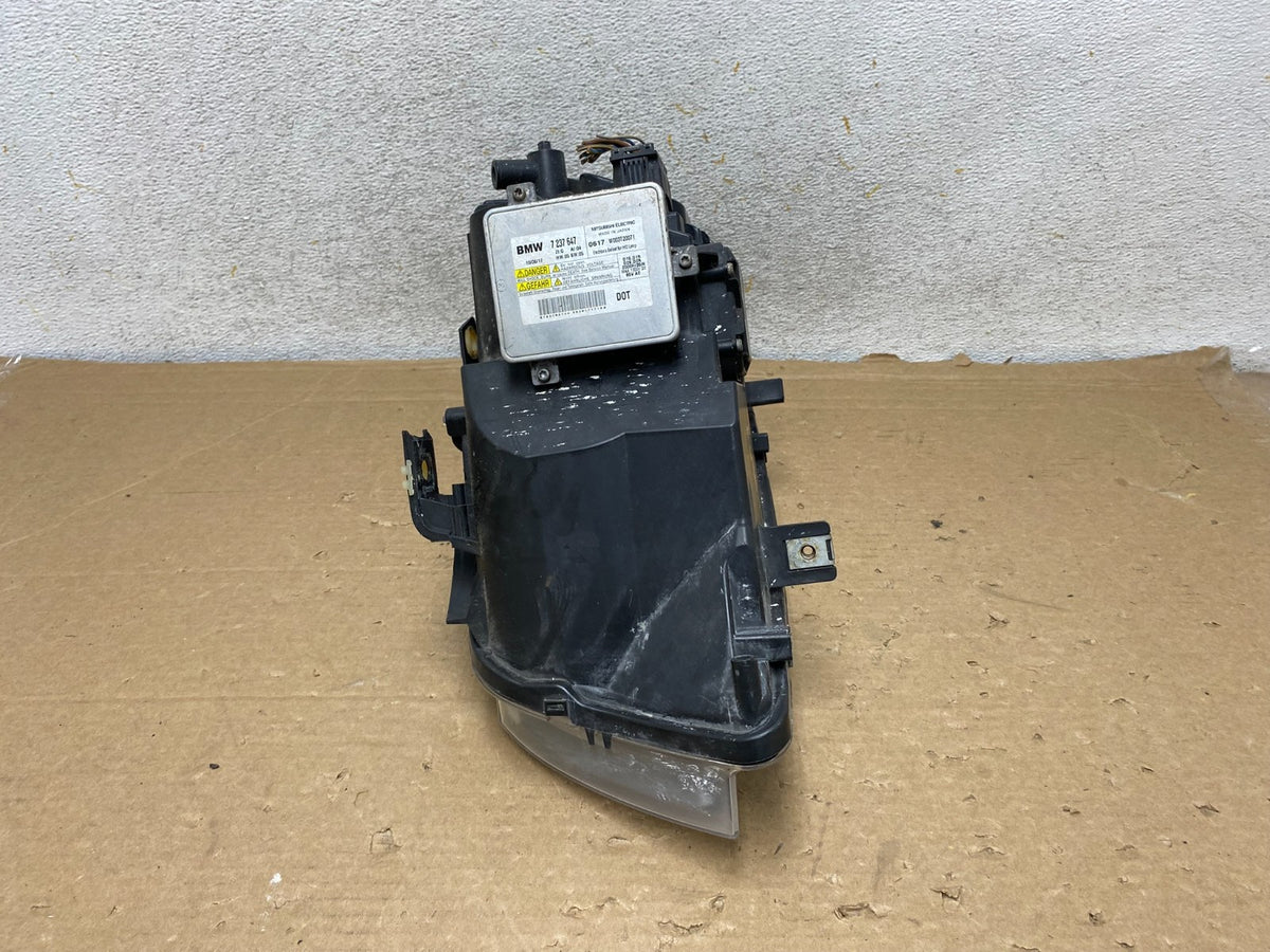 2009-2011 Bmw 3 Series 328i 4/D Sedan Right Passenger Headlight Xenon AH88897