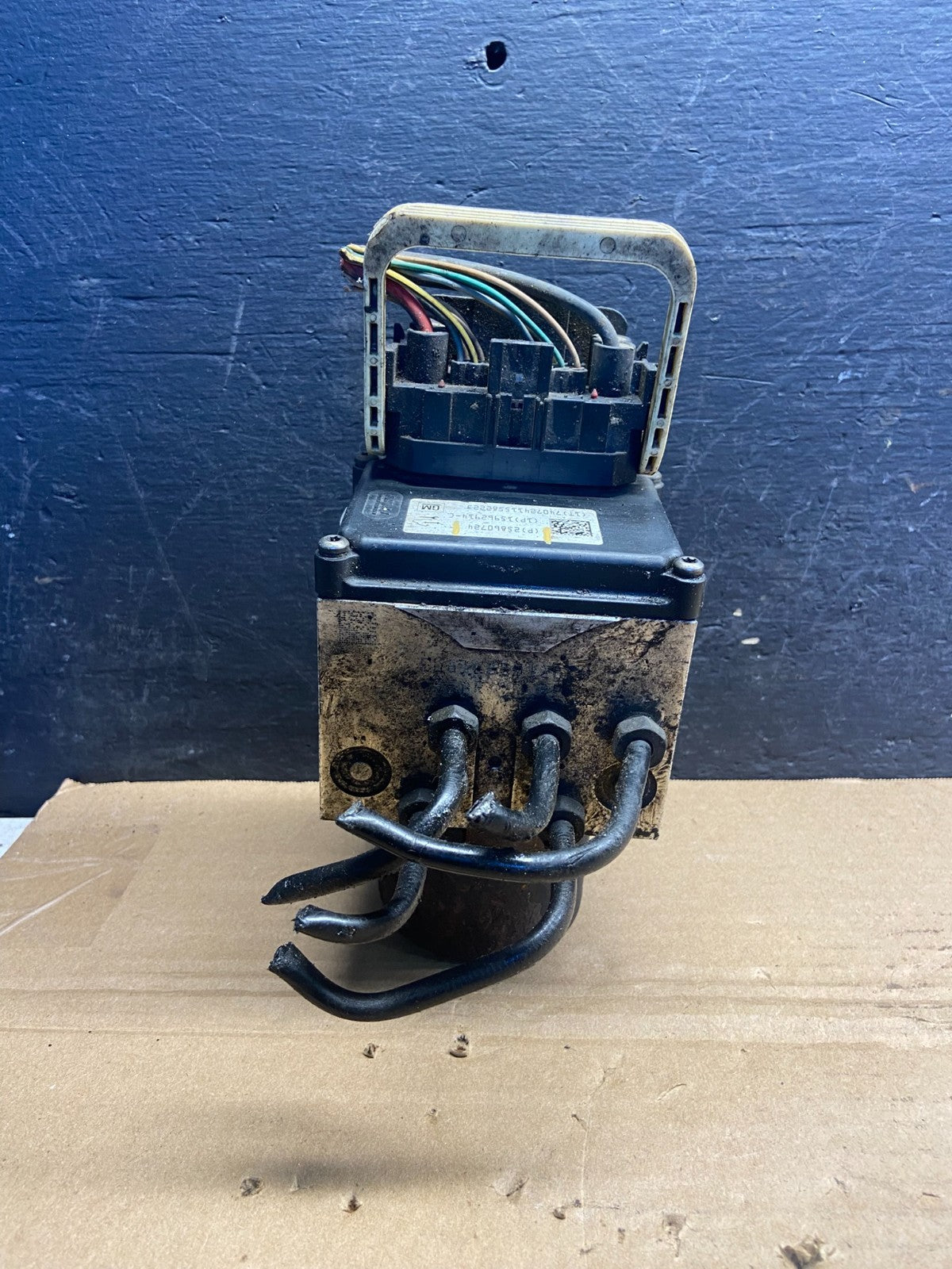 2008 Chevrolet Express ABS Pump Control 25860724 Module AE2452 DG1