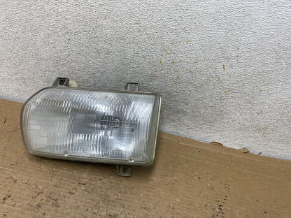 1996 - 1998 Nissan Pathfinder Left Driver LH Halogen Headlight AH9269 DG2