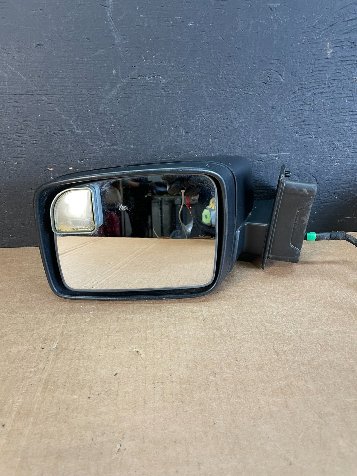 2006 - 2009 Land Rover Range Rover Sport Left Driver View Door Mirror AE8311 DW8