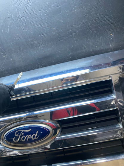 2008 to 2014 Ford Econoline E150 E250 Front Upper Chrome Grill Grille x3231 DG6