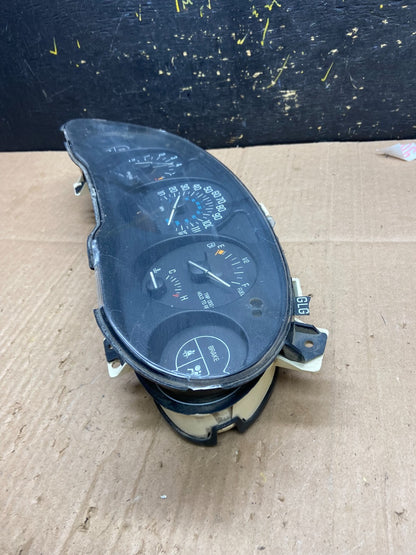 1999 to 2004 Buick Regal Dash Speedometer Cluster Gauge Oem AA8110 DG3