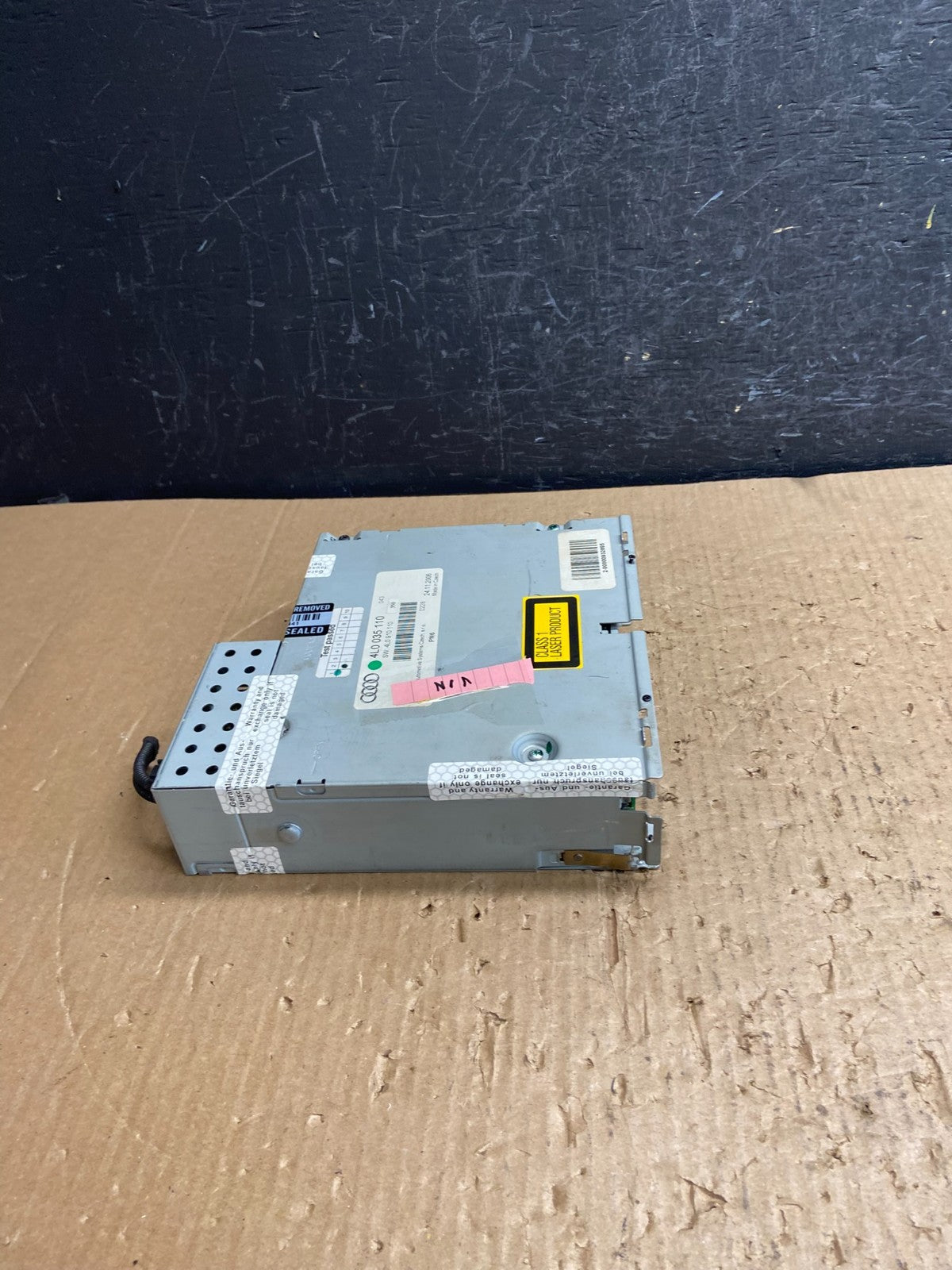 2007 to 2009 Audi Q7 Cd Disc Player Receiver Changer Unit AE4330 DG1