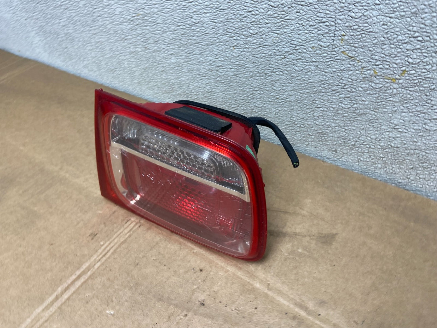 2013-2016 Chevrolet Malibu Right Passenger Rh Inner Tail Light Oem Y5145 DW1
