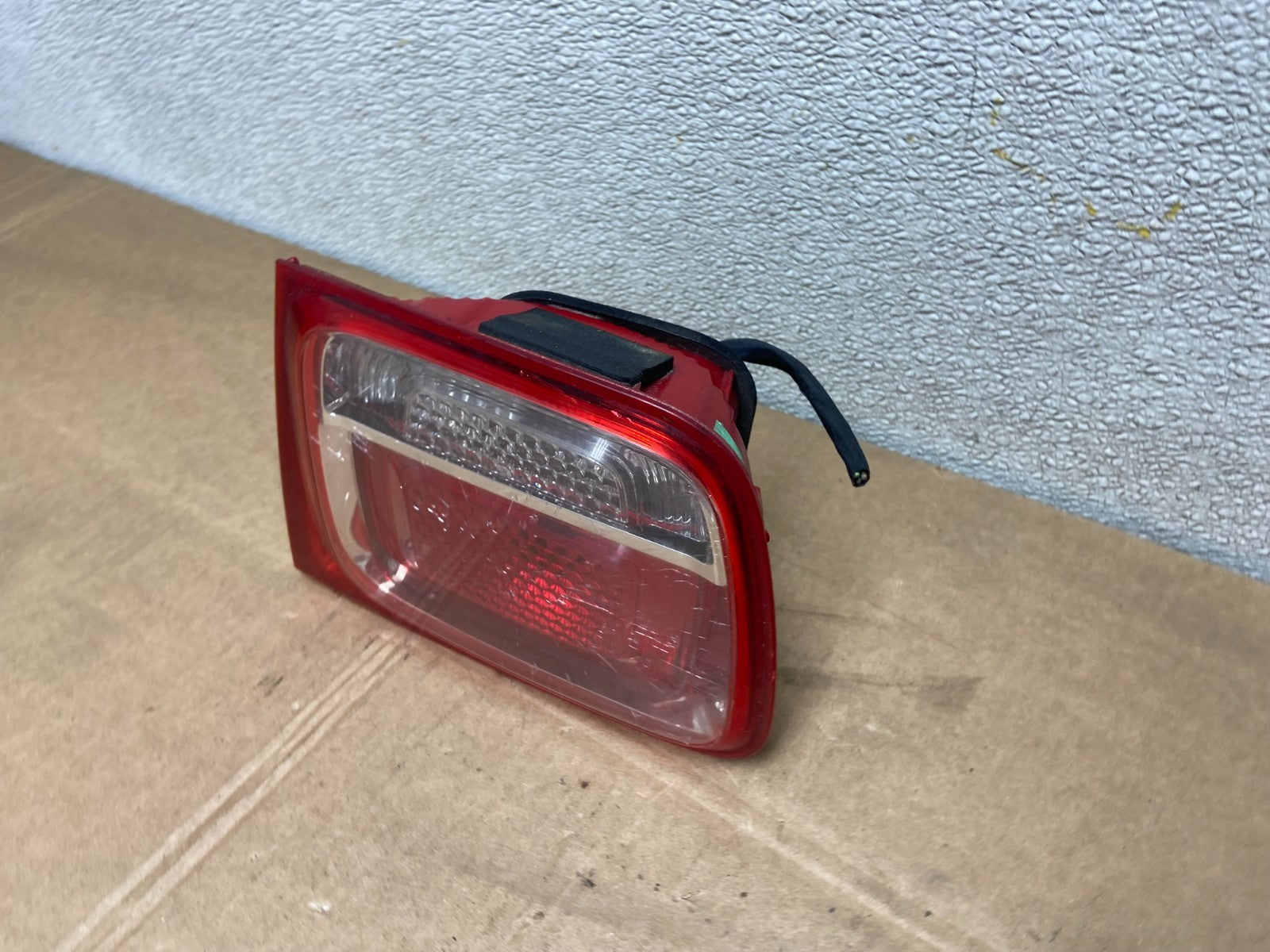 2013-2016 Chevrolet Malibu Right Passenger Rh Inner Tail Light Oem Y5145 DW1