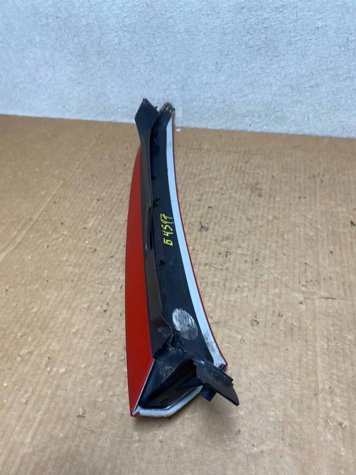 2003 to 2006 Volvo XC90 Left Driver LH Side Upper Tail Light G45976