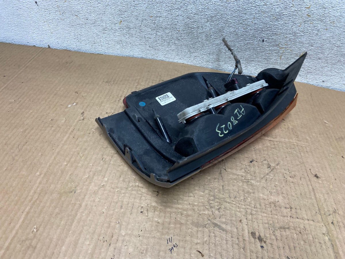 2002-2009 GMC Envoy Right Passenger RH Side Tail Light AI8023 LK6