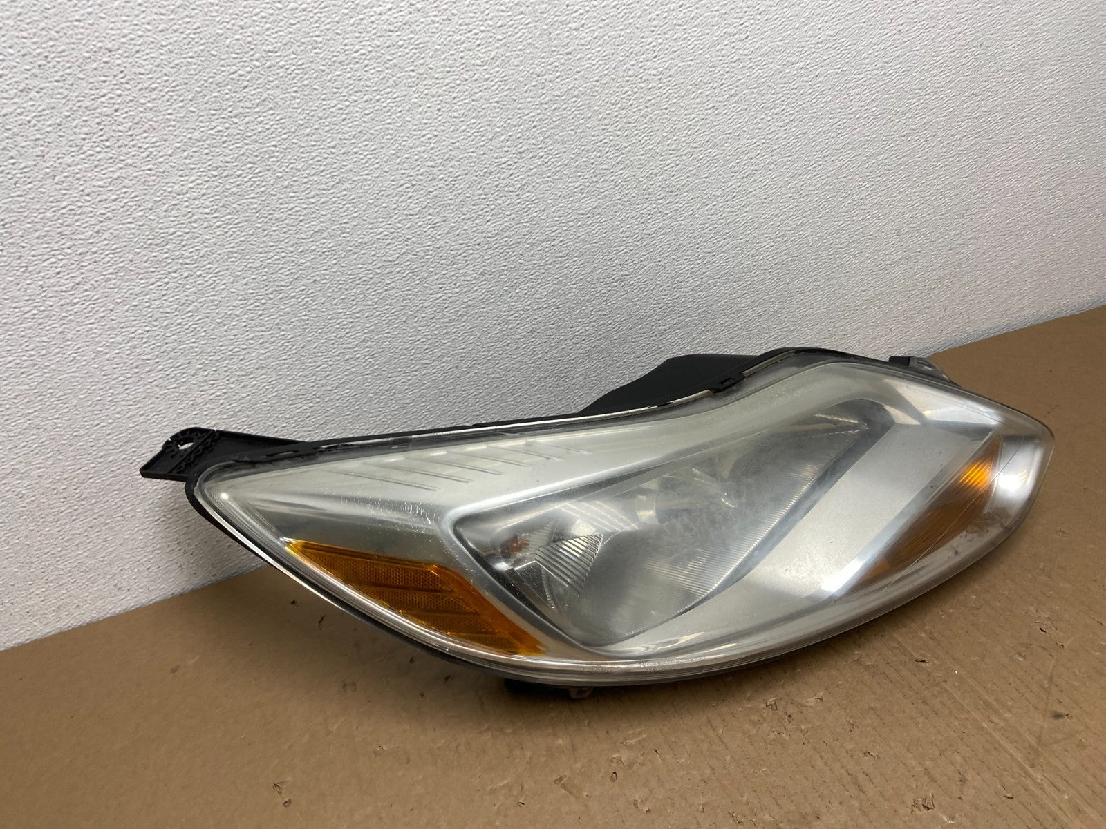 2012 2013 2014 Ford Focus Right Passenger Rh Side Headlight AB6540 DW2