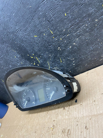 2003 to 2006 Sprinter 2500 3500 Instrument Speedometer Gauge Cluster v7748 DG2